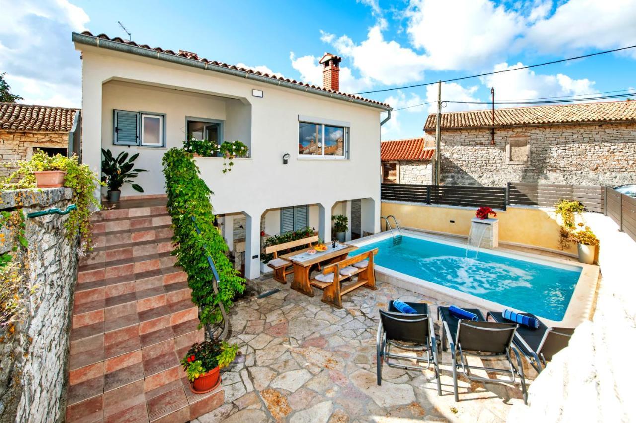 Holiday Home - Casa Di Antonio Kanfanar Exterior photo